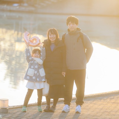 株式会社Neo-Smile 「locationbreeze」高橋 徹が出張撮影した臨江裁判所, Tooruokisan Zuigan Temple, フィクスチャなどが写った「記念写真」の家族写真