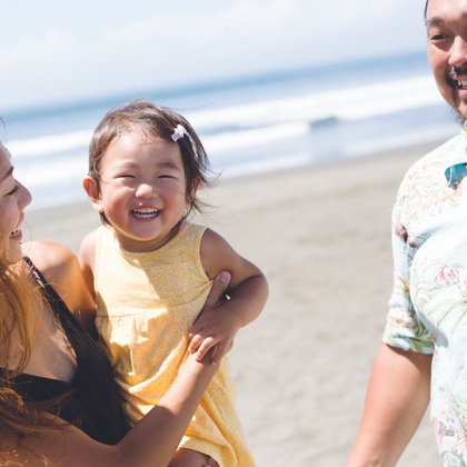 yukino photographyが出張撮影したトランク, ジョイント, おなかが写った家族写真の出張撮影の写真