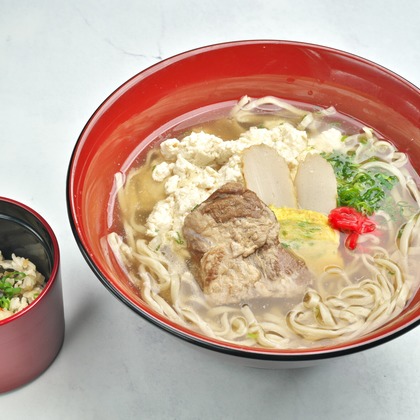 難波卓美が撮影したウェディングや家族、ビジネスの写真