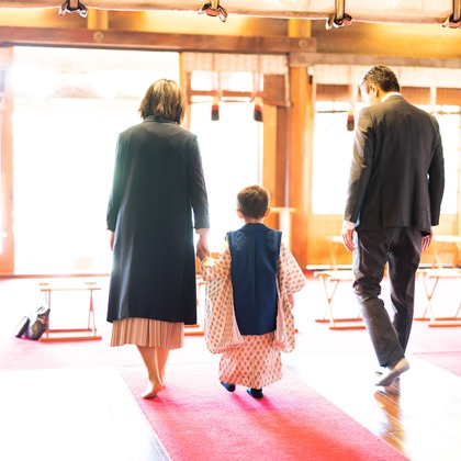 Takushi Yamamoto Photo Officeが出張撮影した「ポートレート」の家族写真