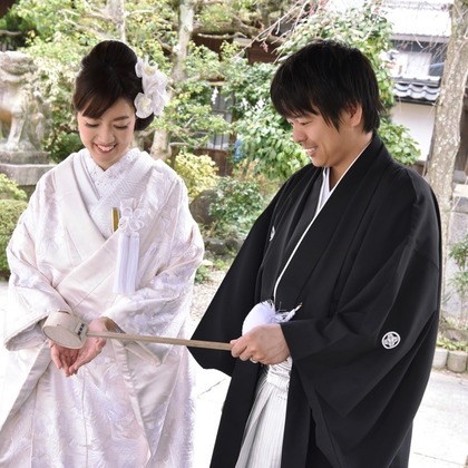 Photo of Pre weddingphotoshoot and wedding ceremony at shrine and Nara Park for foreigners. taken by Kiki photo works