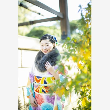 布川航太が出張撮影したラップ, フラッシュ撮影, ストリートファッションなどが写った「成人撮影」の家族写真