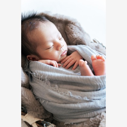 シコロハルナが撮影したニューボーンフォト/家族写真の出張撮影の写真