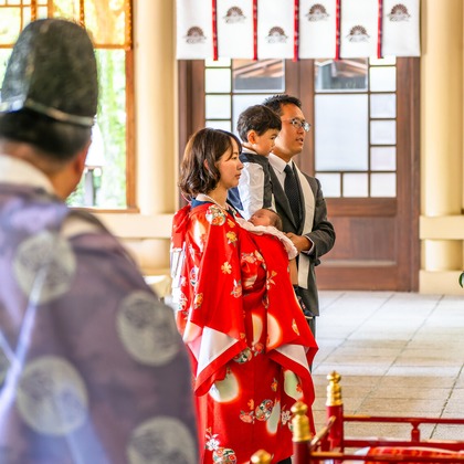 中村雅樹が出張撮影したジェスチャー, 記念写真, お宮参りが写ったお宮参りの写真