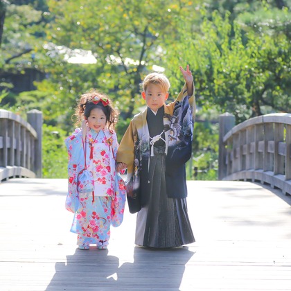 高橋 透（Coo&Sea STUDIO代表）が出張撮影した「七五三フォト＠横浜」の家族写真