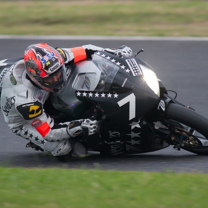 堀勝志古写真事務所が撮影したウェディングや家族、ビジネスの写真