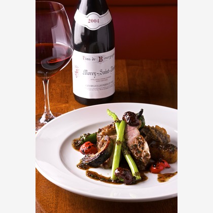 クマが撮影したウェディングや家族、ビジネスの写真