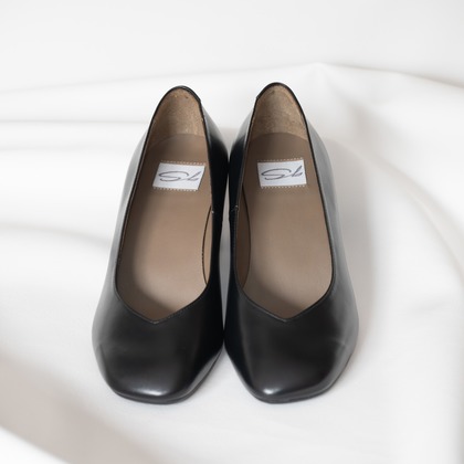 Batz Photoが撮影した「パンプス物撮り」の写真