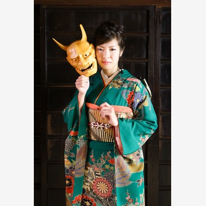 スマイルハンターが出張撮影した家族写真(キッズ,ベビーフォト)などが写った「成人式フォト」の家族写真