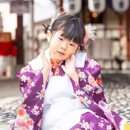 HannahCreate（ハンナクリエイト）が出張撮影したジェスチャー, 自然の中の人々, 脊椎動物が写った家族写真の出張撮影/七五三フォト/お宮参りの写真