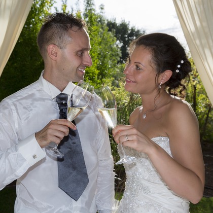 アジェンツィア・フォトグラフィカ・ミケランジェロが撮影したウェディングや家族、ビジネスの写真