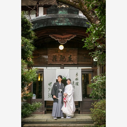 人見写真事務所が撮影した「京都　神社挙式・料亭」の写真
