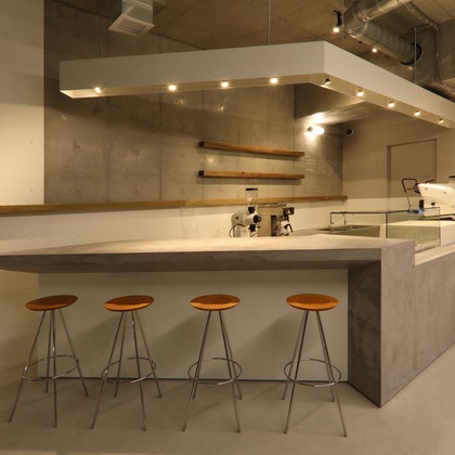 森安　照が撮影したウェディングや家族、ビジネスの写真