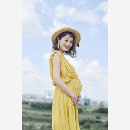 NISHIMURA AKINOBUが出張撮影したストリートファッション, 自然の中の人々, ジョイントなどが写った「初夏のマタニティフォト@二子玉川公園」の家族写真