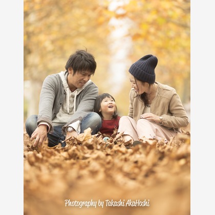 この写真は、出張撮影(家族写真(キッズ,ベビーフォト))のアルバム「ファミリー」にある写真の1枚で、家族写真(キッズ,ベビーフォト)などが写っています。<br>「ファミリー」では他にも:albumPhotoCount枚の家族写真を見ることができます。撮影者は赤星たかし写真事務所です。カメラマンのプロフィールページで、家族写真(キッズ,ベビーフォト)撮影の口コミやおすすめコメントを見ることができます。