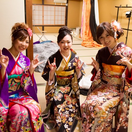 スマイルハンターが出張撮影した家族写真(キッズ,ベビーフォト)などが写った「成人式フォト」の家族写真