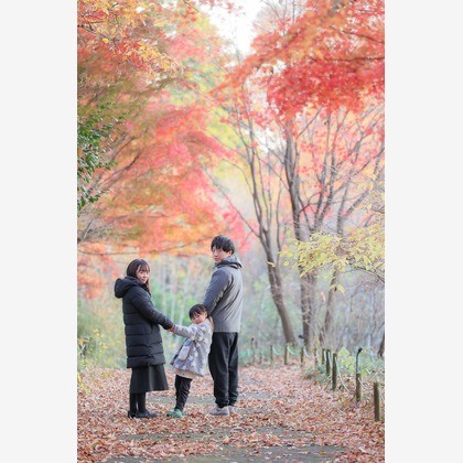 株式会社Neo-Smile 「locationbreeze」高橋 徹が出張撮影した臨江裁判所, Tooruokisan Zuigan Temple, フィクスチャなどが写った「記念写真」の家族写真