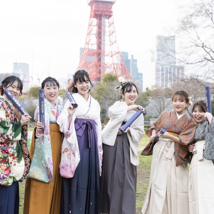 山下　剛が出張撮影した「卒業フォト」の家族写真