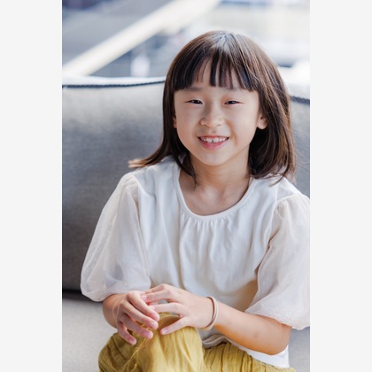 ちずカメラが出張撮影したワンピース, 荷物とバッグ, 赤ちゃん・幼児服などが写った「子供達」の家族写真