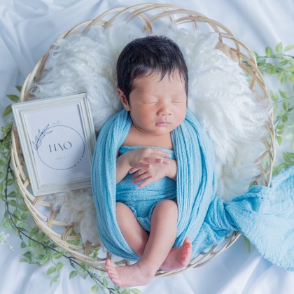 村井 智久が撮影したニューボーンフォトの写真