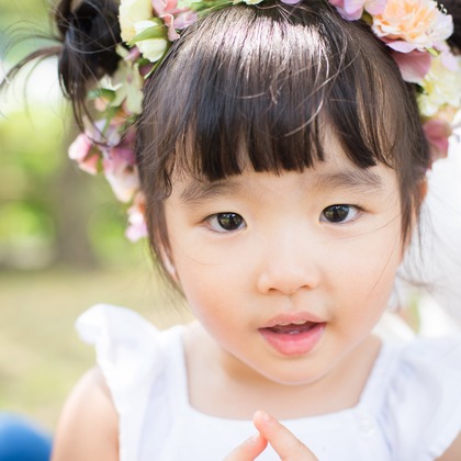 竹部 祐樹が出張撮影した眼鏡類, 赤ちゃん/ベビー, 楽しげが写った結婚式撮影の写真