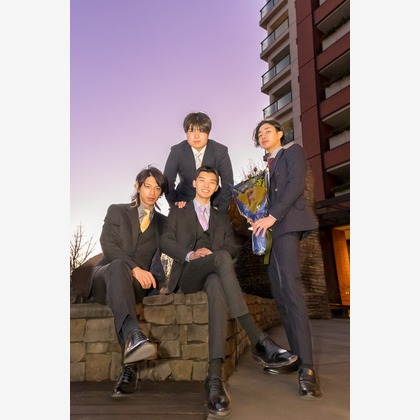 フォトスタジオENOが出張撮影した展望広場, クリスタルビューレストハウス, フラッシュ撮影が写った成人式撮影の写真