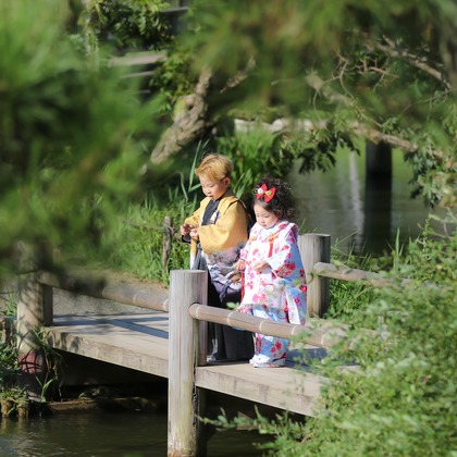 高橋 透（Coo&Sea STUDIO代表）が出張撮影した「七五三フォト＠横浜」の家族写真