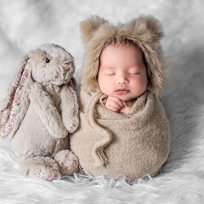 AXiS Photo Servise 藤井靖史が出張撮影したシャツ, ビーチの人々, 自然の中の人々が写ったニューボーンフォトの写真