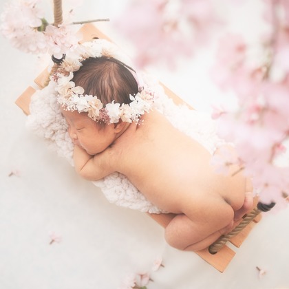 荒畑けいこが出張撮影した友情, 砂, 楽しげが写ったスタジオ撮影の写真