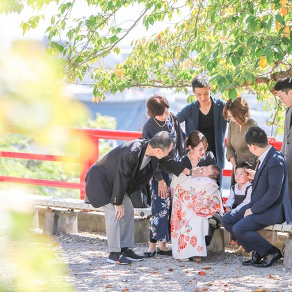 r.n.m Photolifeが撮影した家族写真の出張撮影/お宮参りの写真