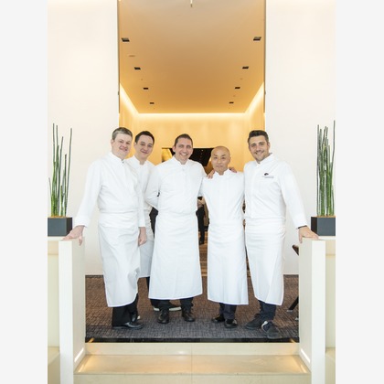 泉田真人が撮影したウェディングや家族、ビジネスの写真