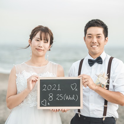 山下　剛が撮影した「海岸でのウェディングフォト」の写真