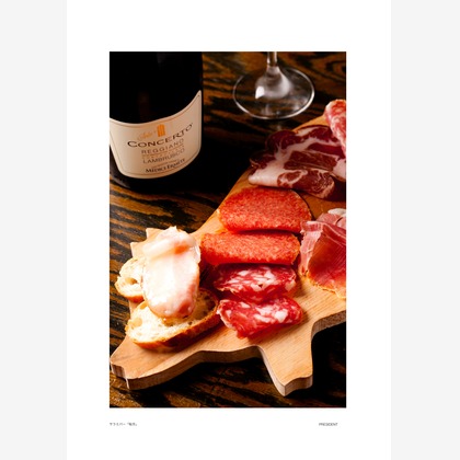 クマが撮影したウェディングや家族、ビジネスの写真