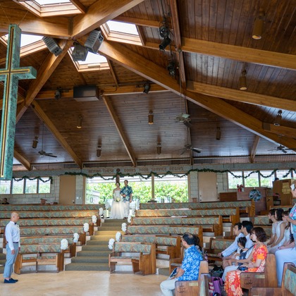 Jayson Tanega Photographyが撮影したウェディングや家族、ビジネスの写真