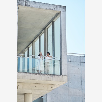 吉本悠哉が撮影した「ウェディング前撮り」の写真