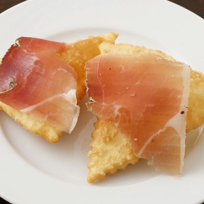 森安　照が撮影したウェディングや家族、ビジネスの写真