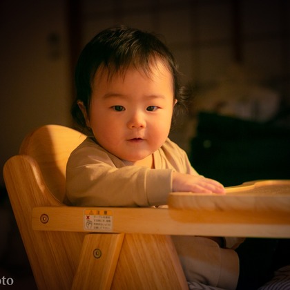 この写真は、出張撮影(家族写真(キッズ,ベビーフォト))のアルバム「家族写真」にある写真の1枚で、家族写真(キッズ,ベビーフォト)などが写っています。<br>「家族写真」では他にも:albumPhotoCount枚の家族写真を見ることができます。撮影者はhaba Phöto-Designです。カメラマンのプロフィールページで、家族写真(キッズ,ベビーフォト)撮影の口コミやおすすめコメントを見ることができます。