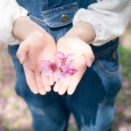 戸澤麻衣が出張撮影した「昭和記念公園で新一年生の撮影」の家族写真