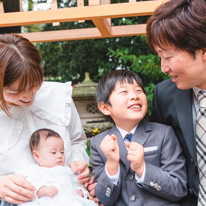 山下　剛が出張撮影した「お宮参り撮影」の家族写真