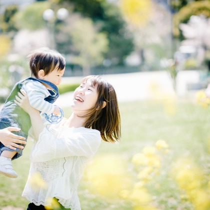 アトリエ　エピカ/清水　一哉が出張撮影した植物, 感情, レクリエーションなどが写った「桜フォト」の家族写真