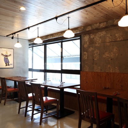 森安　照が撮影したウェディングや家族、ビジネスの写真