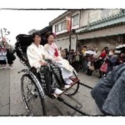 Photo of :albumName taken by IMAGE