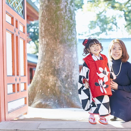 Photrip.tokyoが出張撮影した七五三, 赤, 春が写ったエンゲージメントフォトの写真
