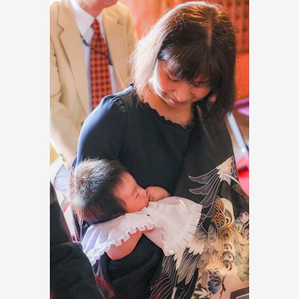 r.n.m Photolifeが撮影した家族写真の出張撮影/お宮参りの写真