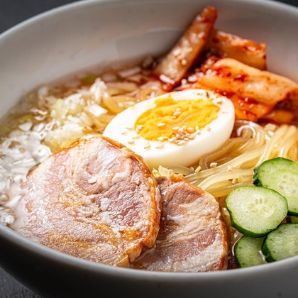 小宮山靖が撮影したウェディングや家族、ビジネスの写真