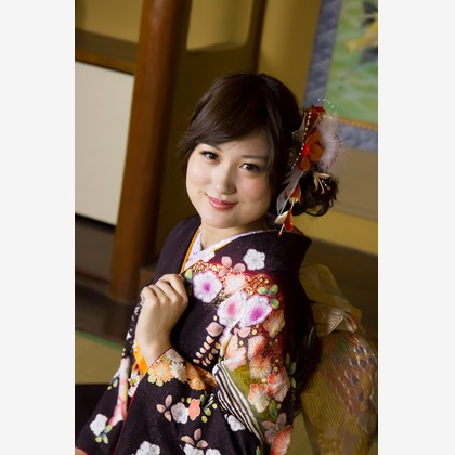 スマイルハンターが出張撮影した家族写真(キッズ,ベビーフォト)などが写った「成人式フォト」の家族写真