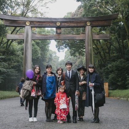 I'm home. 櫻井 真里が出張撮影した明治神宮, 植物, 七五三が写ったエンゲージメントフォトの写真