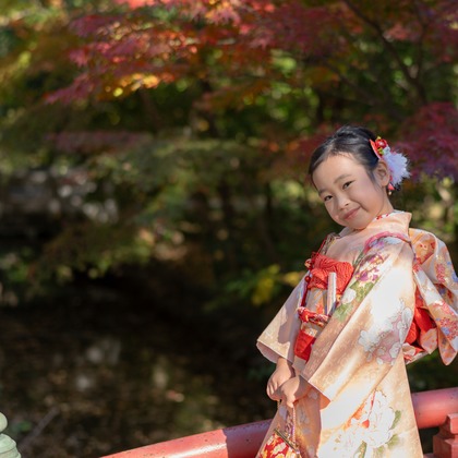 萩原　蔵志が出張撮影した「七五三のロケ撮影」の家族写真