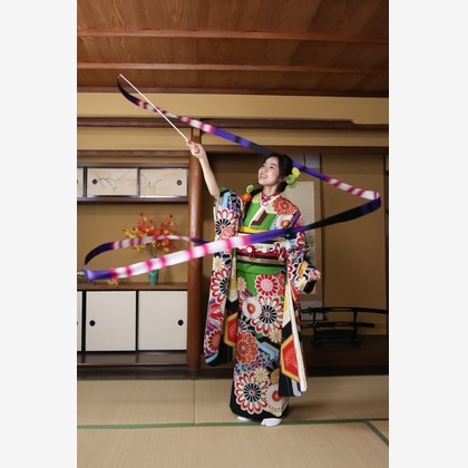 スマイルハンターが出張撮影した家族写真(キッズ,ベビーフォト)などが写った「成人式フォト」の家族写真