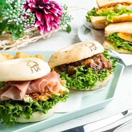 小宮山靖が撮影したウェディングや家族、ビジネスの写真